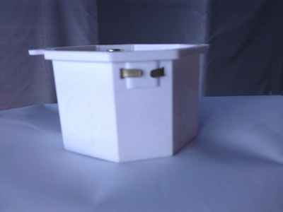 八角灯头盒 5公分 性能、应用与厂家介绍